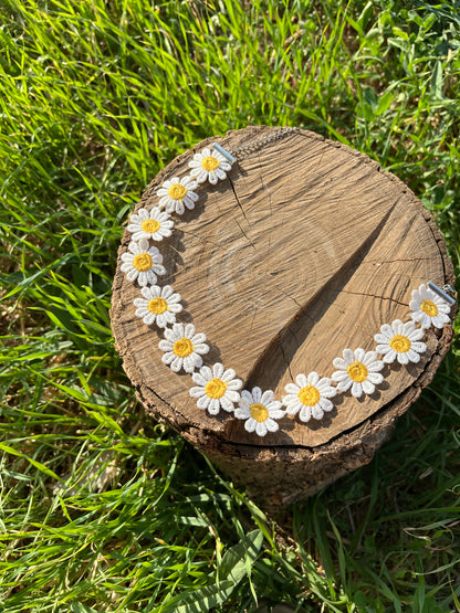 Classic Daisy Choker