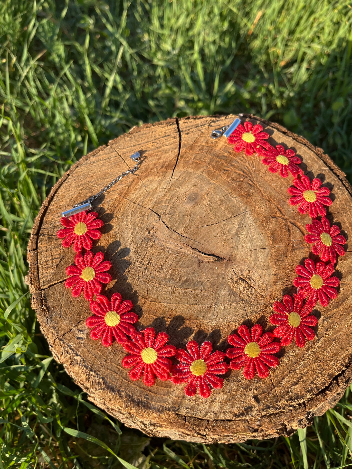 Red Daisy Choker