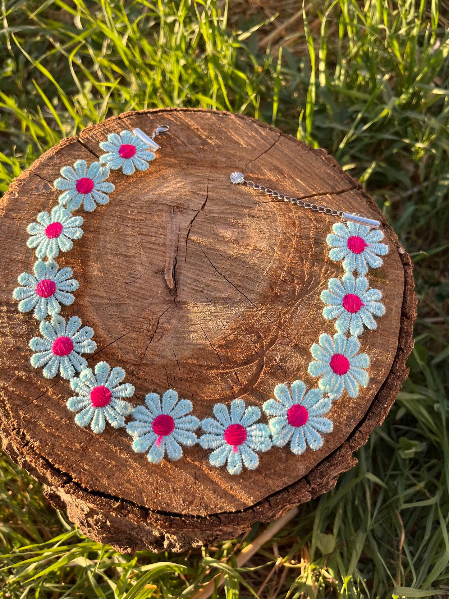 Light Blue Daisy Choker