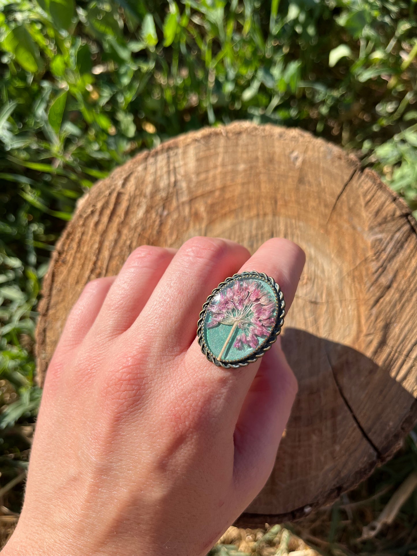 Vintage Dry Flower Resin Ring