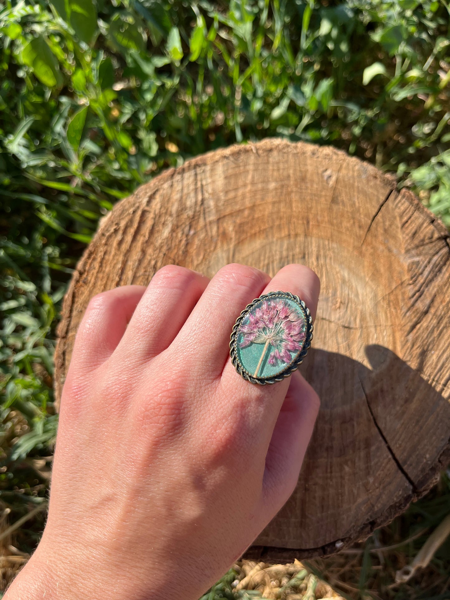 Vintage Dry Flower Resin Ring