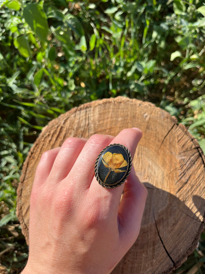 Vintage Dry Flower Resin Ring