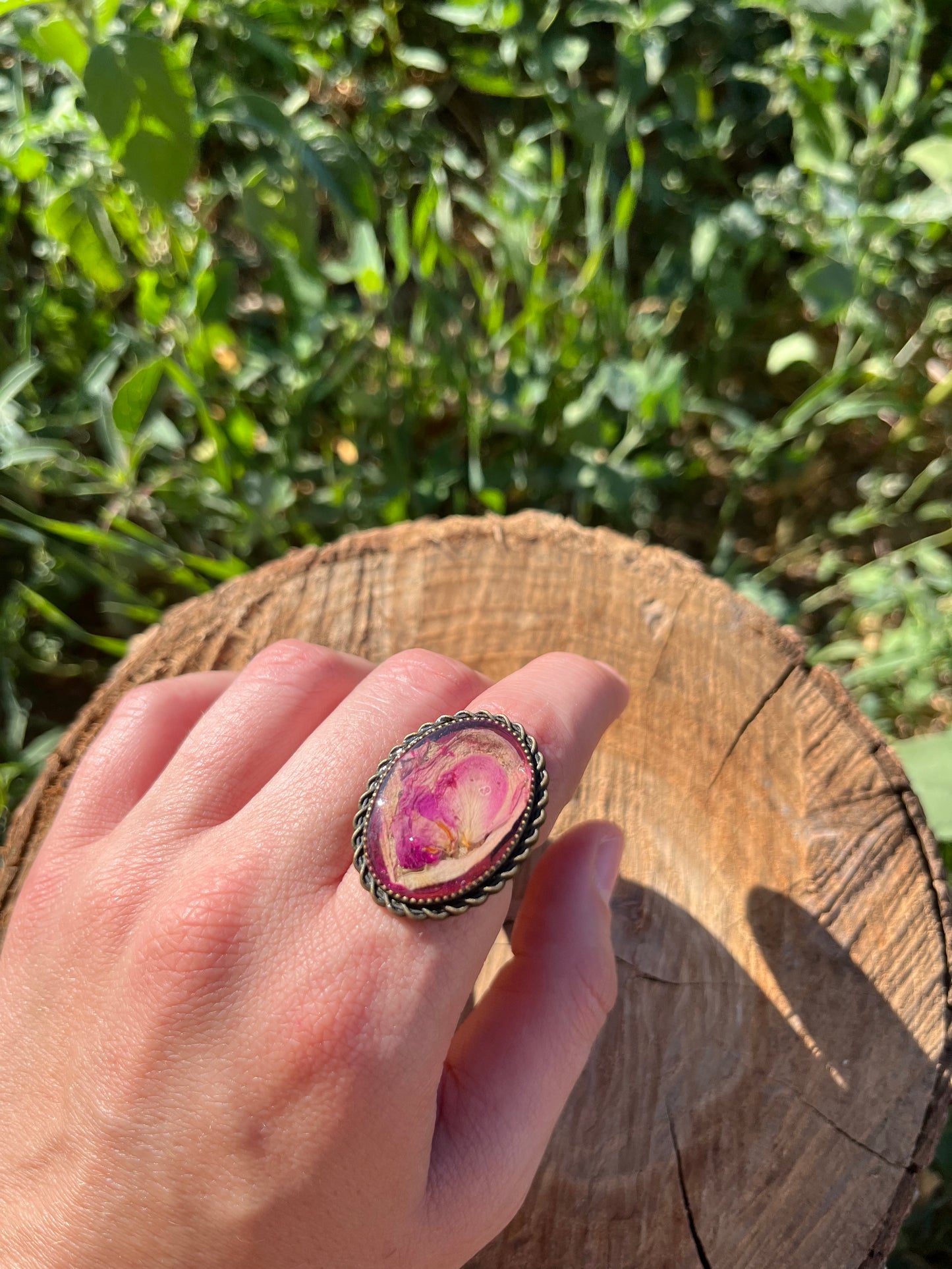 Vintage Dry Flower Resin Ring