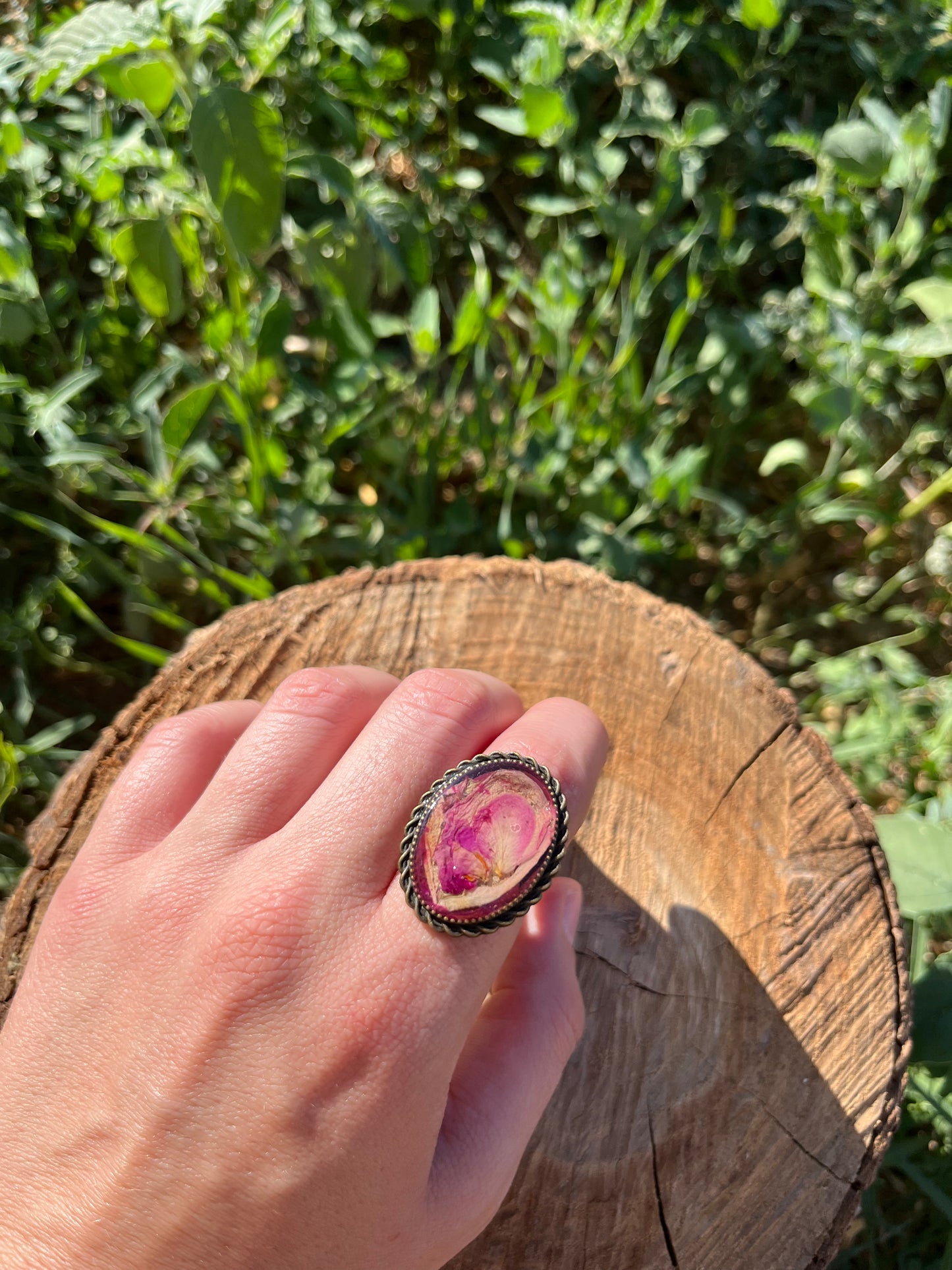 Vintage Dry Flower Resin Ring