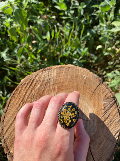 Vintage Dry Flower Resin Ring