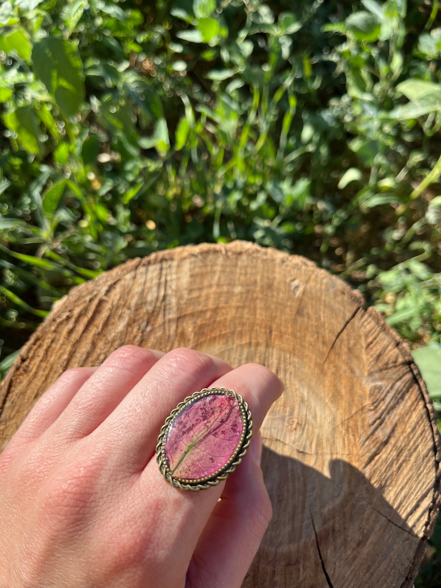 Vintage Dry Flower Resin Ring