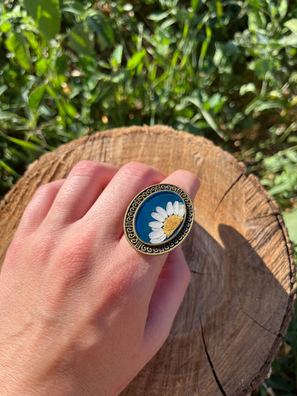 Vintage Dry Flower Resin Ring