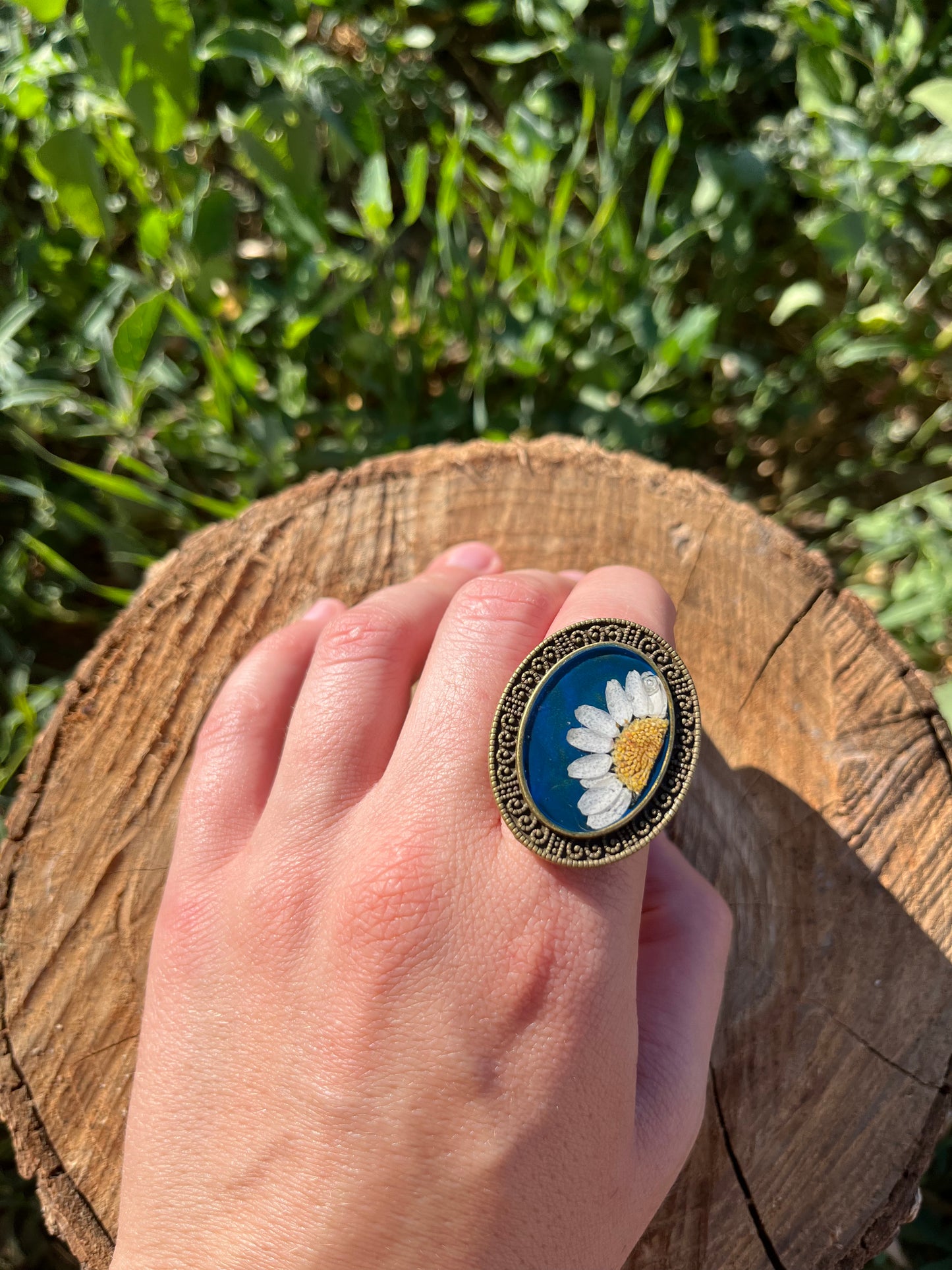 Vintage Dry Flower Resin Ring