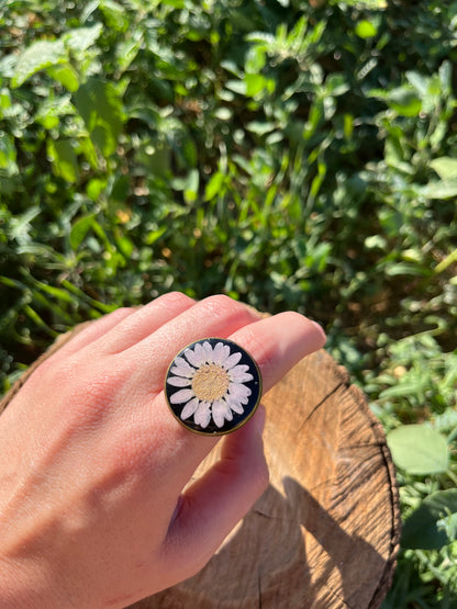 Vintage Dry Flower Resin Ring