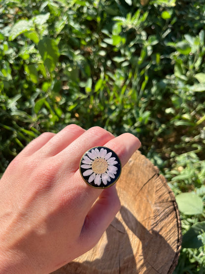 Vintage Dry Flower Resin Ring