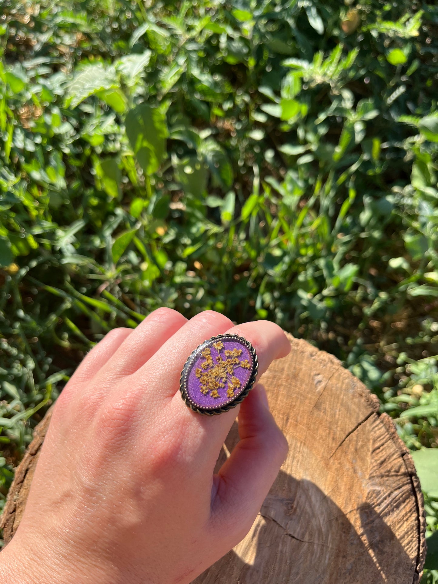 Vintage Dry Flower Resin Ring