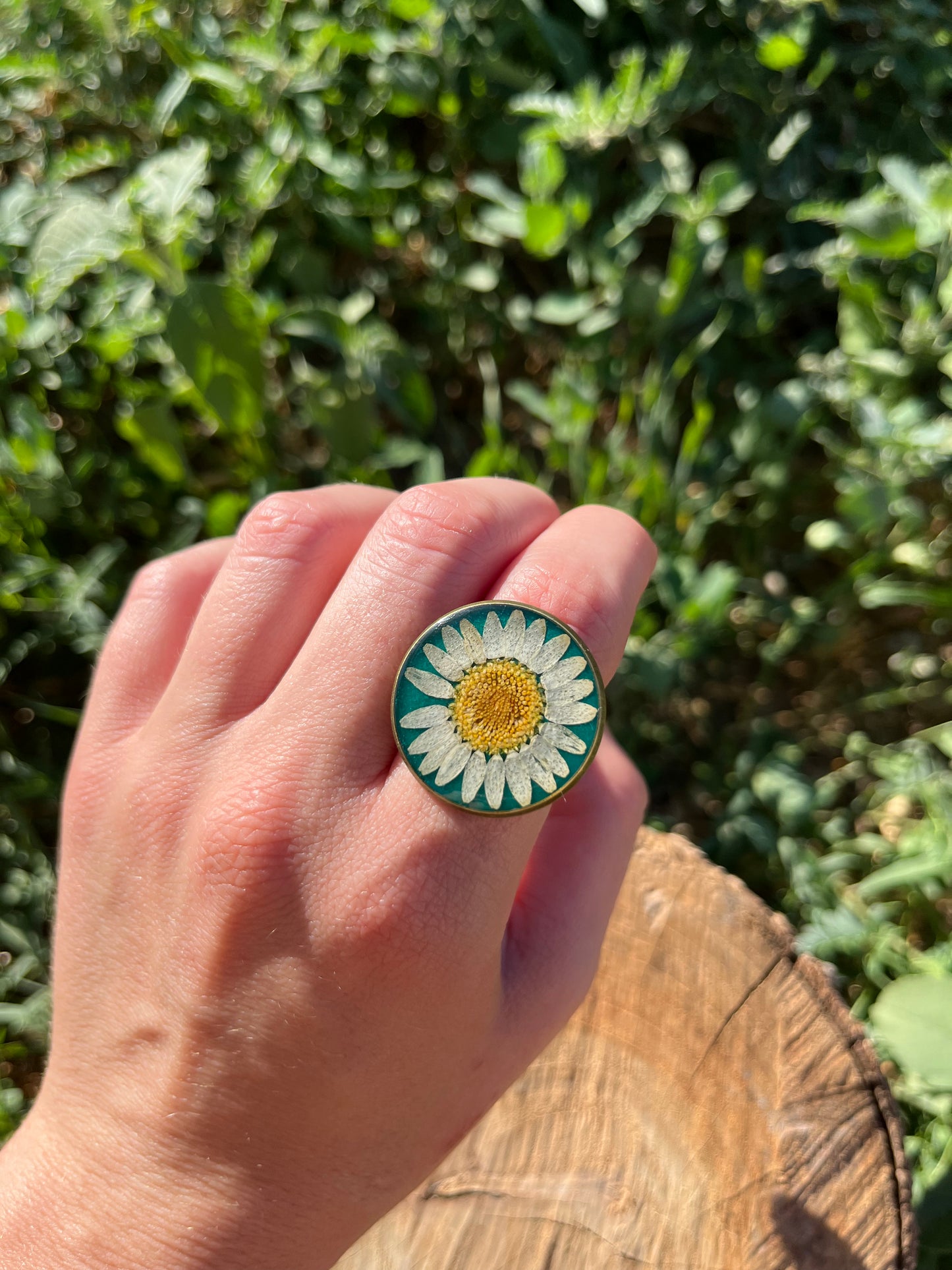 Vintage Dry Flower Resin Ring