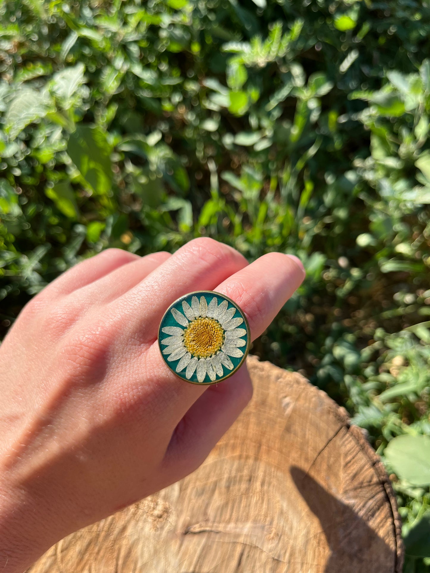 Vintage Dry Flower Resin Ring