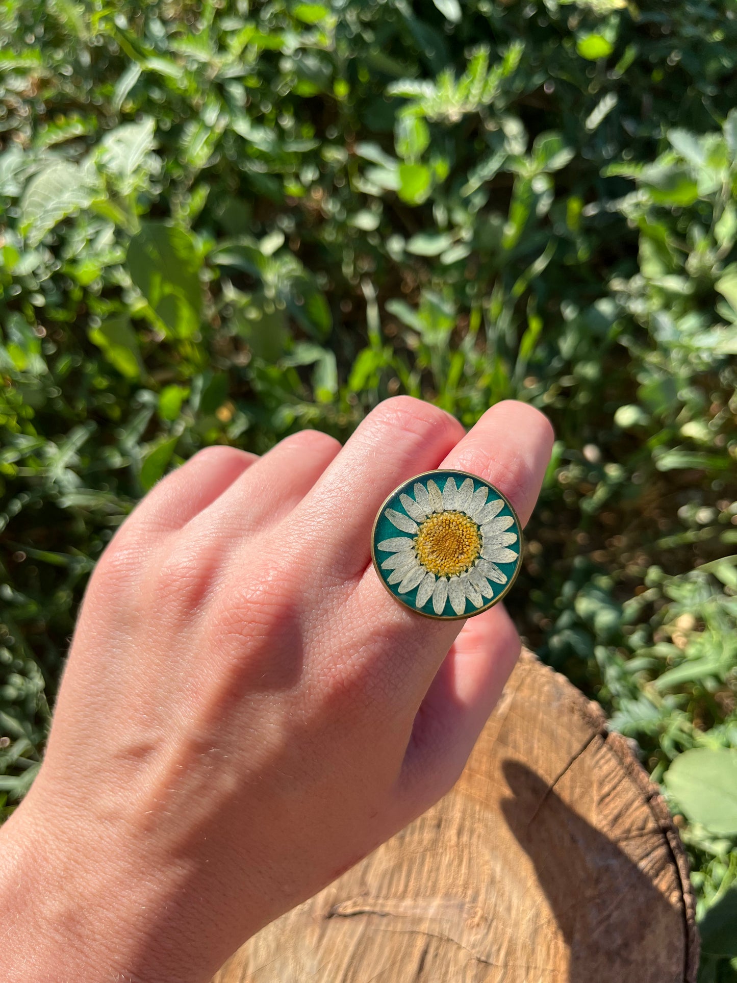 Vintage Dry Flower Resin Ring