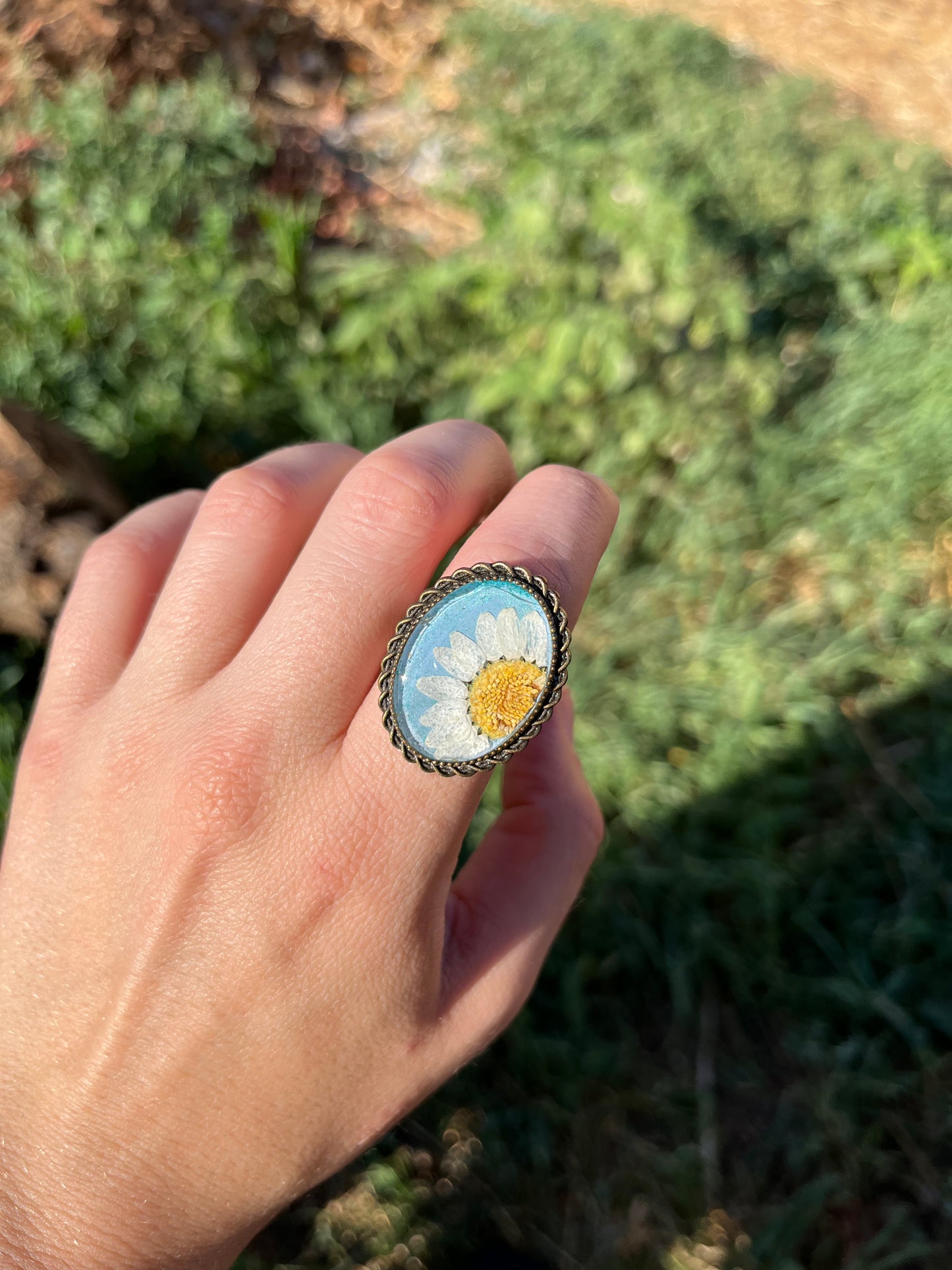 Vintage Dry Flower Resin Ring