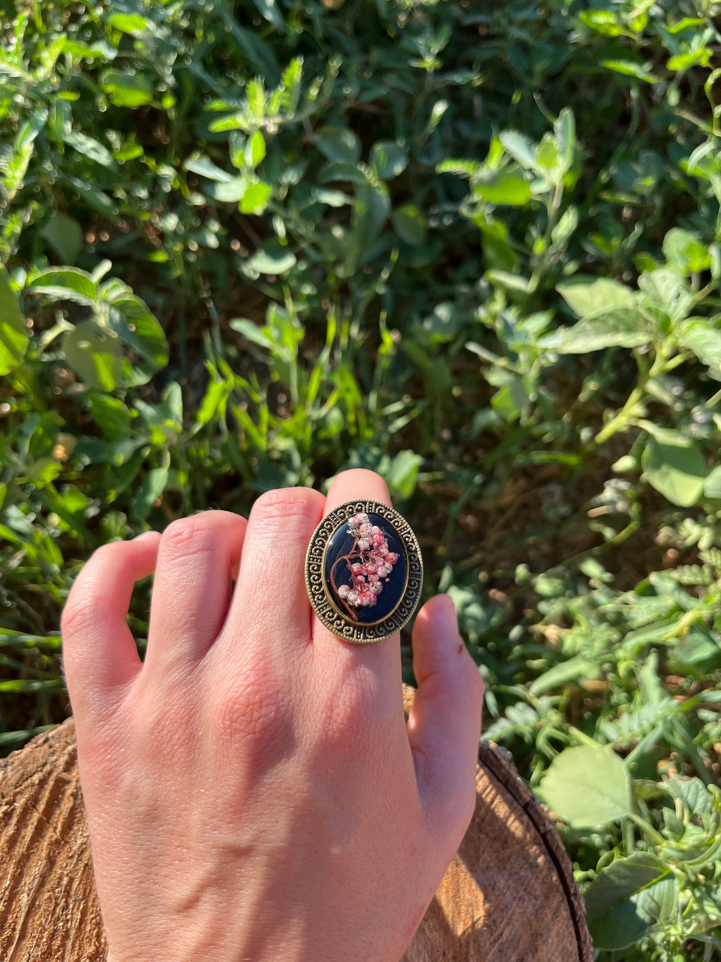 Vintage Dry Flower Resin Ring