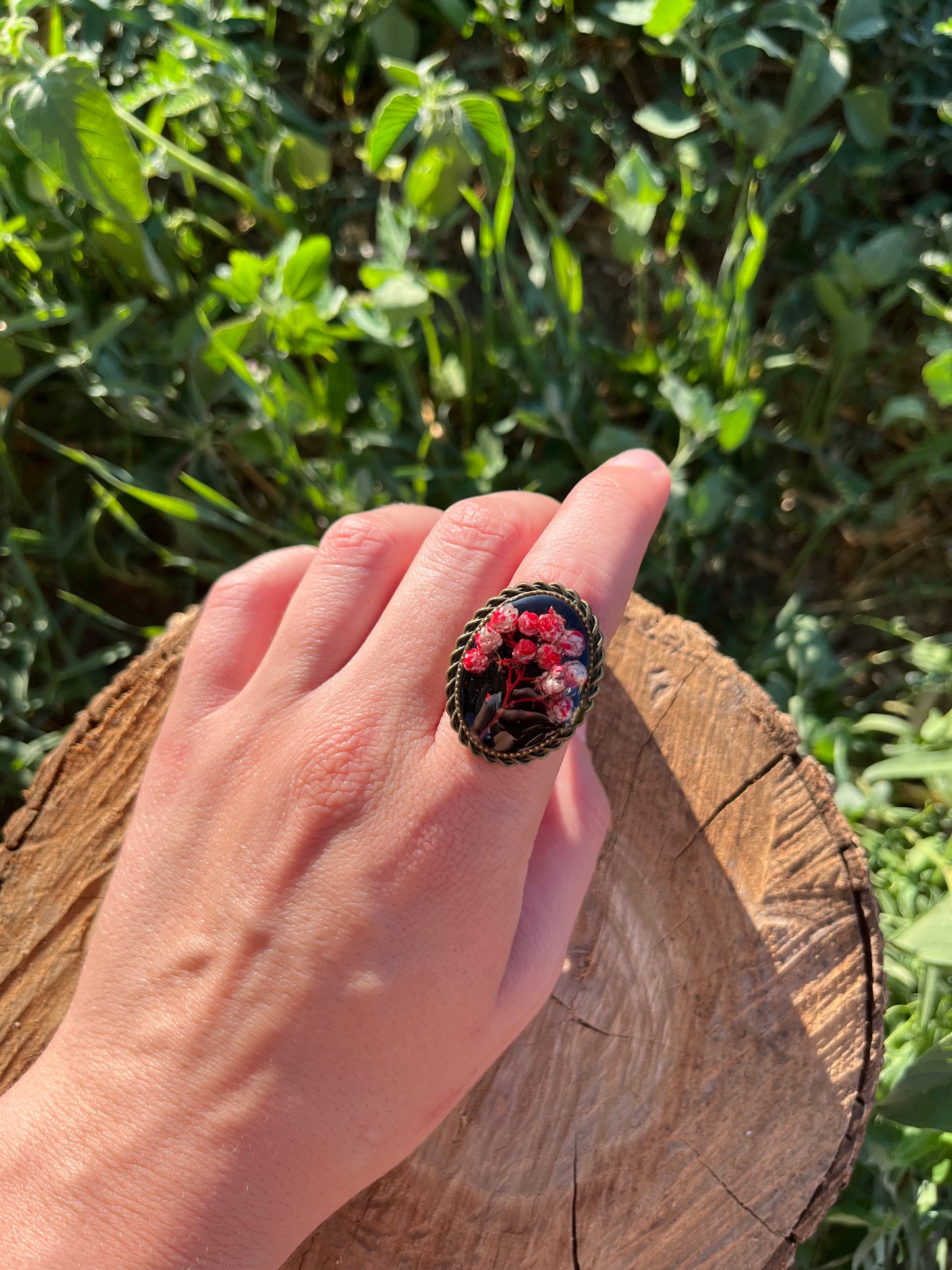 Vintage Dry Flower Resin Ring