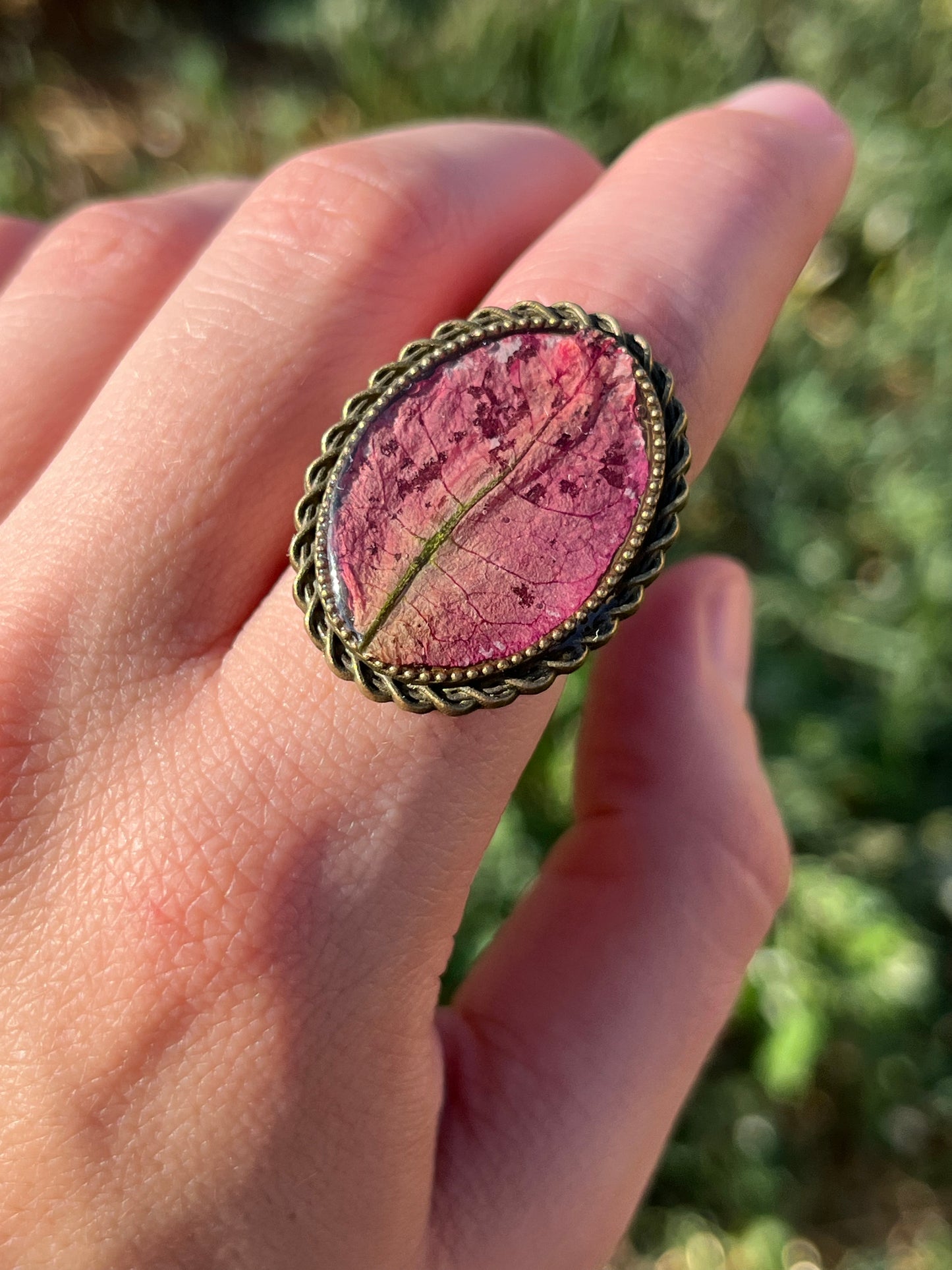 Vintage Dry Flower Resin Ring