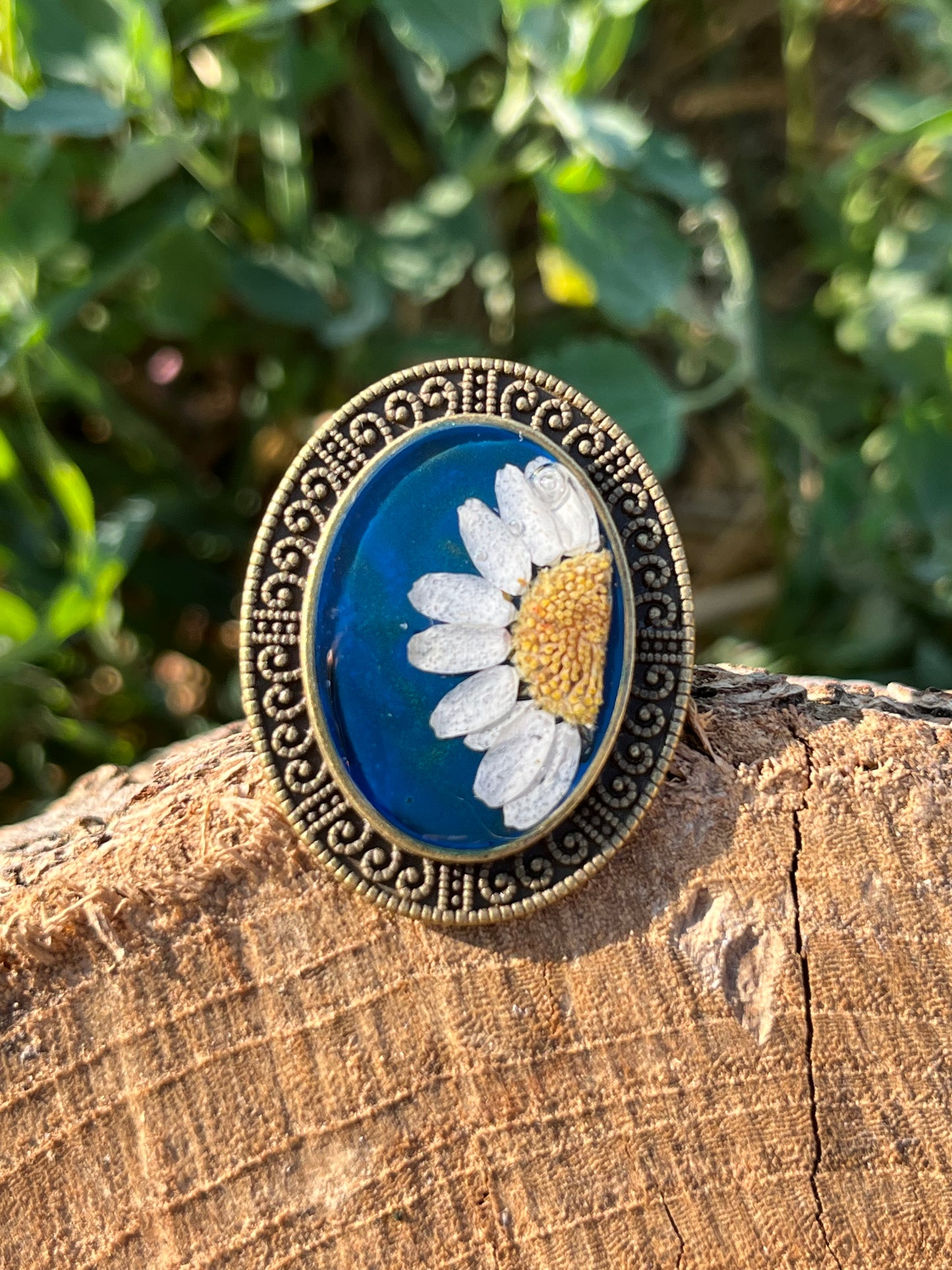 Vintage Dry Flower Resin Ring