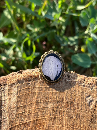 Vintage Dry Flower Resin Ring