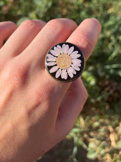 Vintage Dry Flower Resin Ring