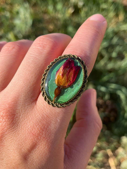 Vintage Dry Flower Resin Ring