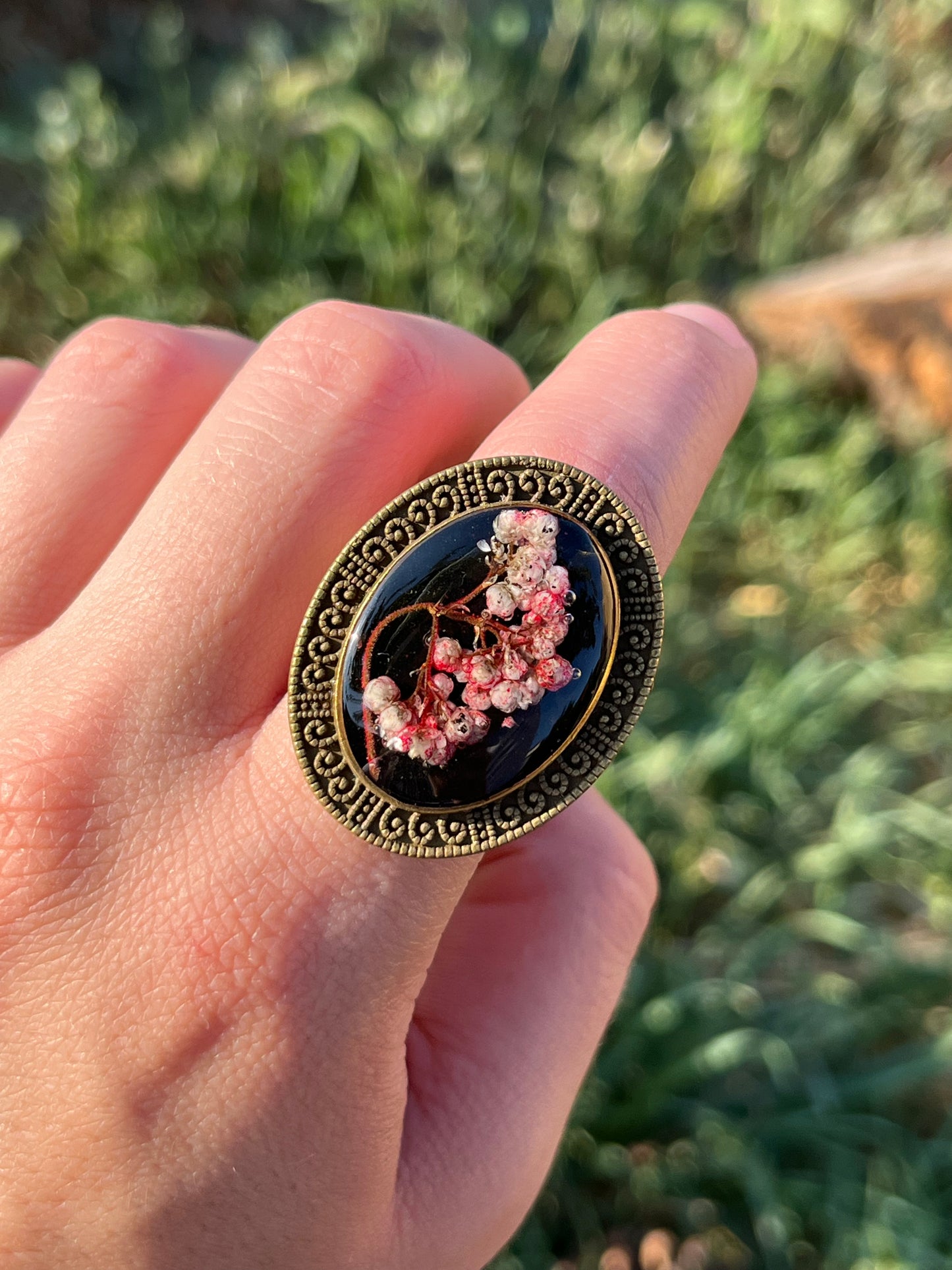 Vintage Dry Flower Resin Ring