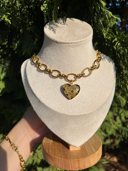 Heart Pendant Necklace with Dried Flowers and Gold Flakes